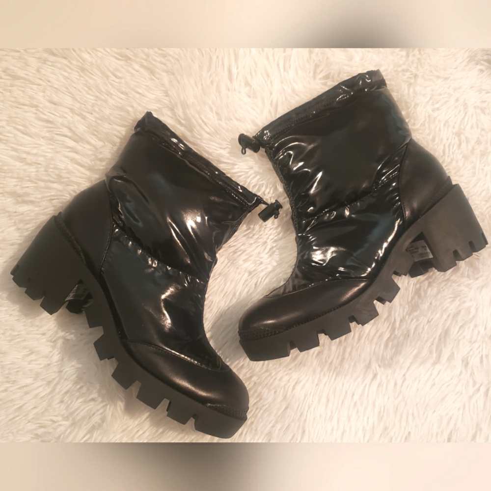 Schutz Joseane Boots in Shiny Black Nylon Size 7B